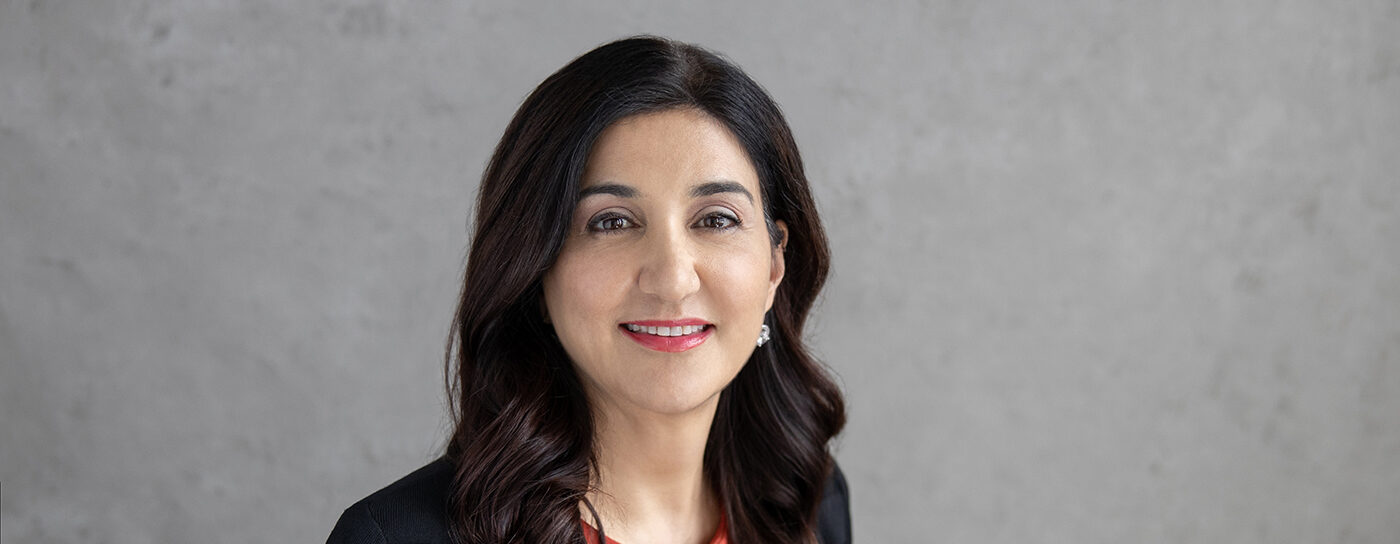 Headshot of Lisa Annese